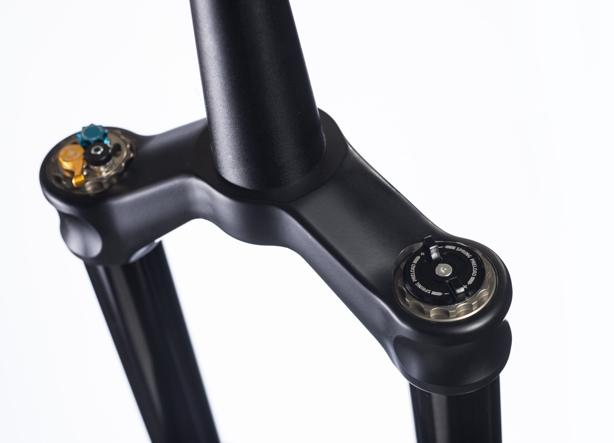 Selva C - BLACK - Preload